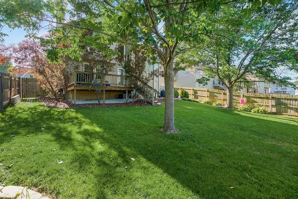Photo 33 of 44 - 4732 Chouteau Street, Shawnee, KS 66226