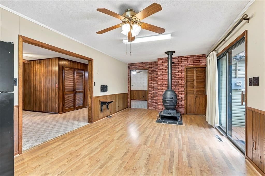 Photo 32 of 46 - 6920 W 72nd Terrace, Overland Park, KS 66204