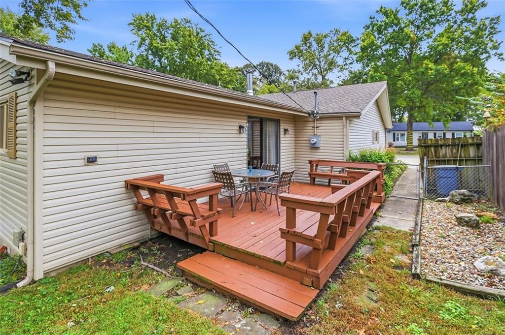 Deck and fenced yard at 6920 W 72nd Terrace, Overland Park, KS 66204