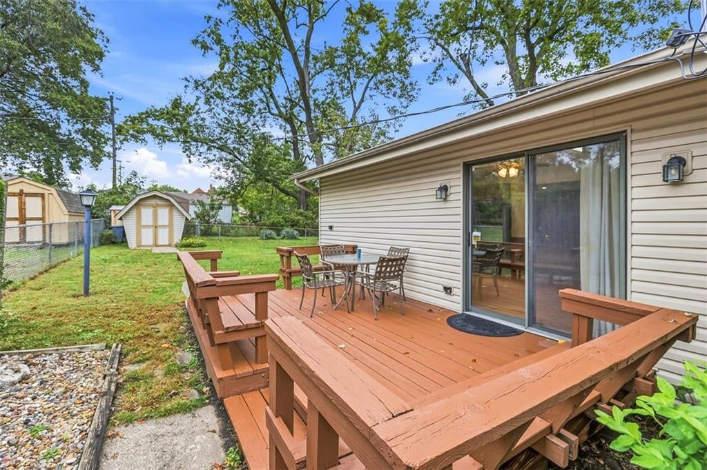 Photo 34 of 46 - 6920 W 72nd Terrace, Overland Park, KS 66204