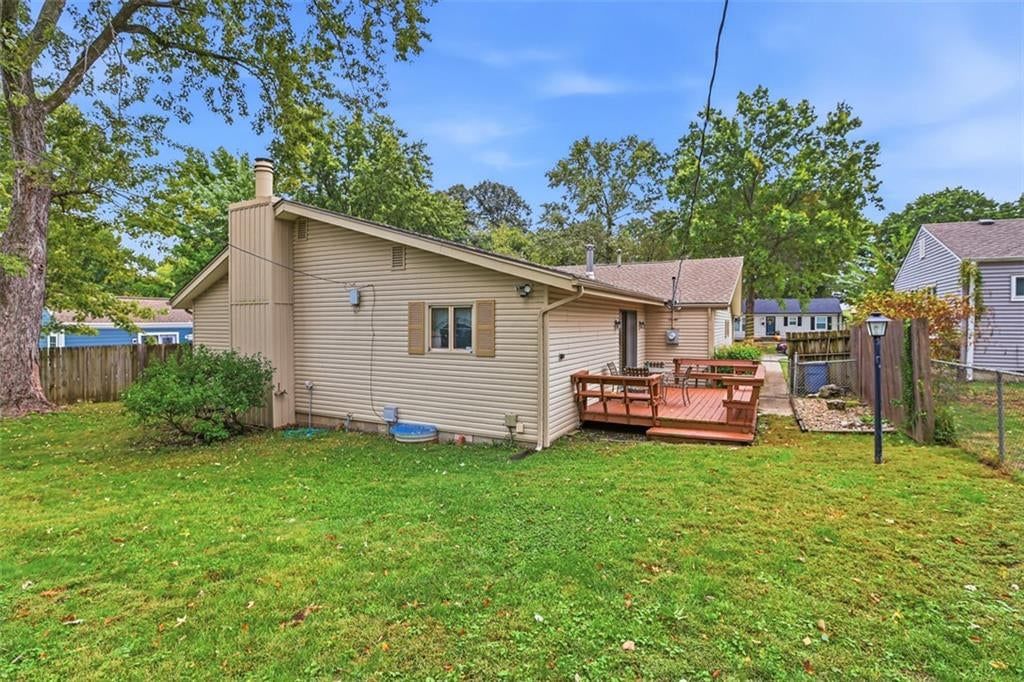 Photo 36 of 46 - 6920 W 72nd Terrace, Overland Park, KS 66204