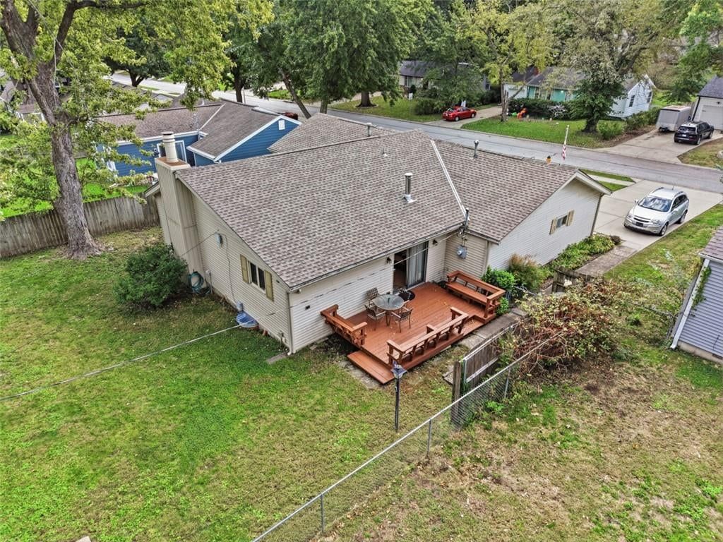 Photo 45 of 46 - 6920 W 72nd Terrace, Overland Park, KS 66204