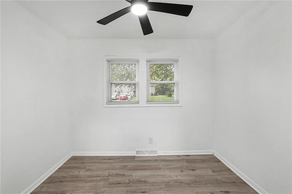 Photo 10 of 26 - 13512 W 90th Place, Lenexa, KS 66215