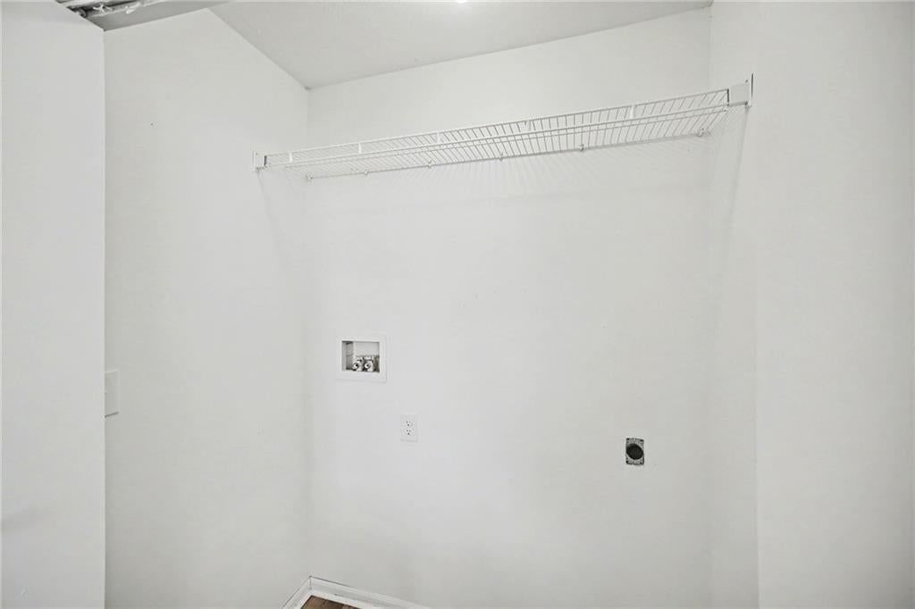 Photo 11 of 29 - 7436 Oakland Avenue, Kansas City, KS 66112