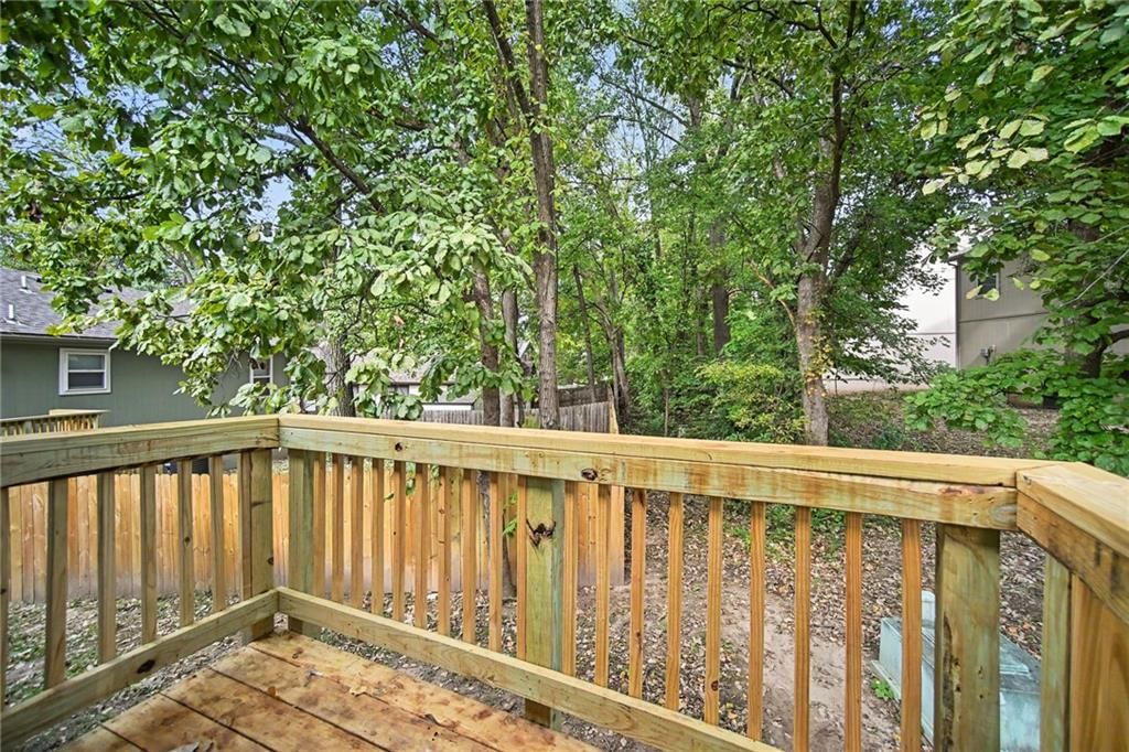 Photo 22 of 29 - 7436 Oakland Avenue, Kansas City, KS 66112