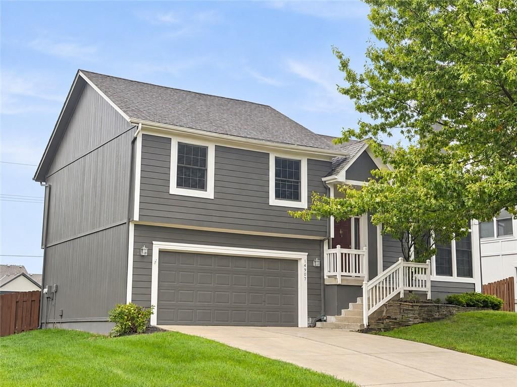14907 S Summit Street, Olathe, KS