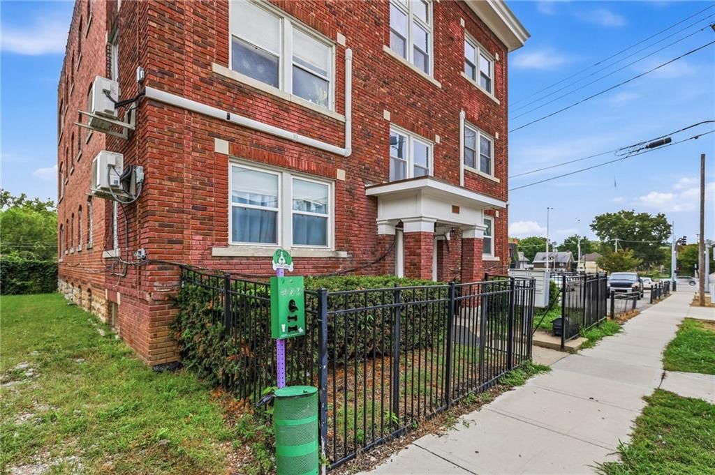 Fenced yard at 16 W 37th Street, Kansas City, MO 64111