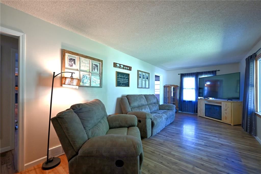 Photo 4 of 50 - 5341 Clark Street, Kansas City, KS 66106