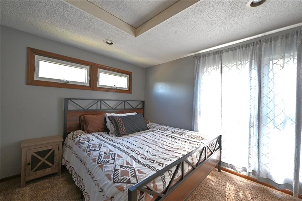 Photo 18 of 50 - 5341 Clark Street, Kansas City, KS 66106