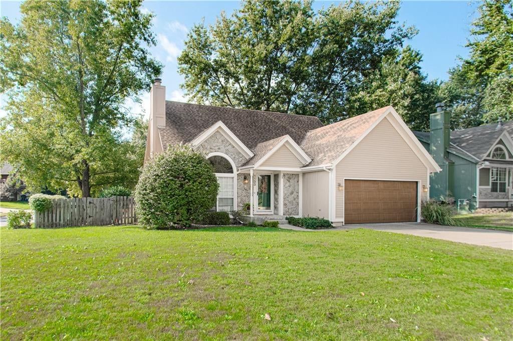 Photo 40 of 42 - 1133 E Charlotte Town Road, Olathe, KS 66061