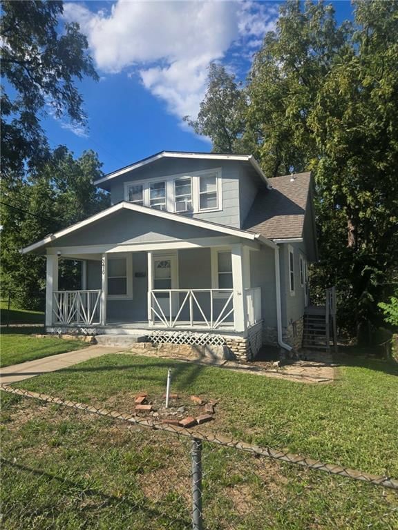 3410 E 45th Terrace, Kansas City, MO: listing photo 2