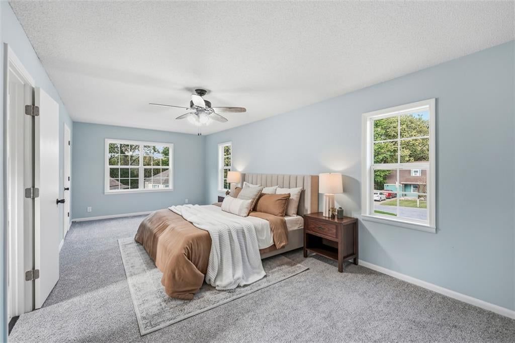 Photo 19 of 40 - 5416 NE Circle Drive, Kansas City, MO 64119