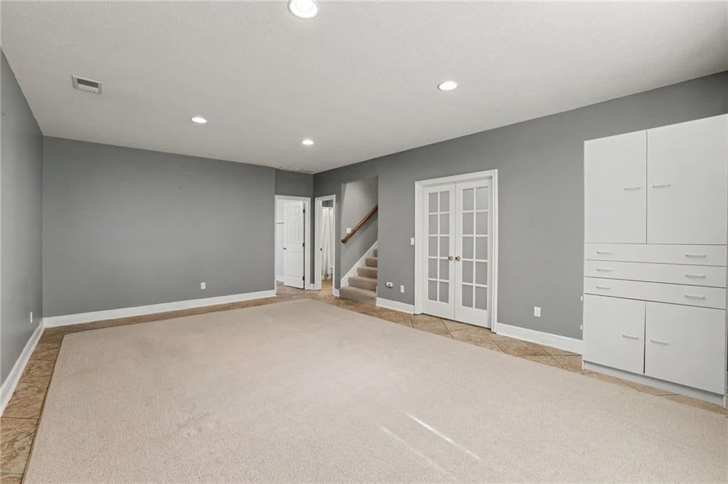 Photo 20 of 38 - 12310 England Street, Overland Park, KS 66213