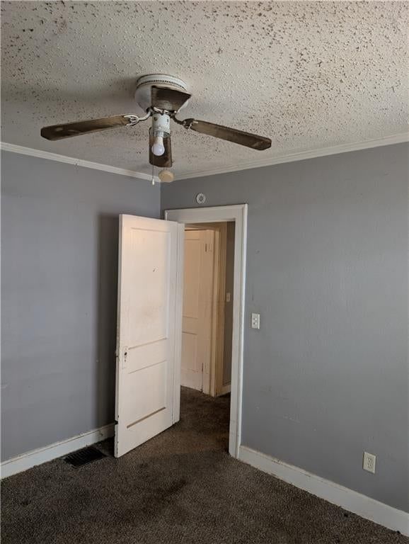 Photo 12 of 23 - 3030 Bales Avenue, Kansas City, MO 64128