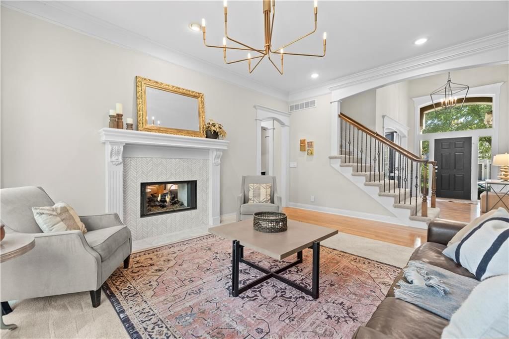 Photo 9 of 62, 13252 Falmouth Street, Leawood, KS 66209