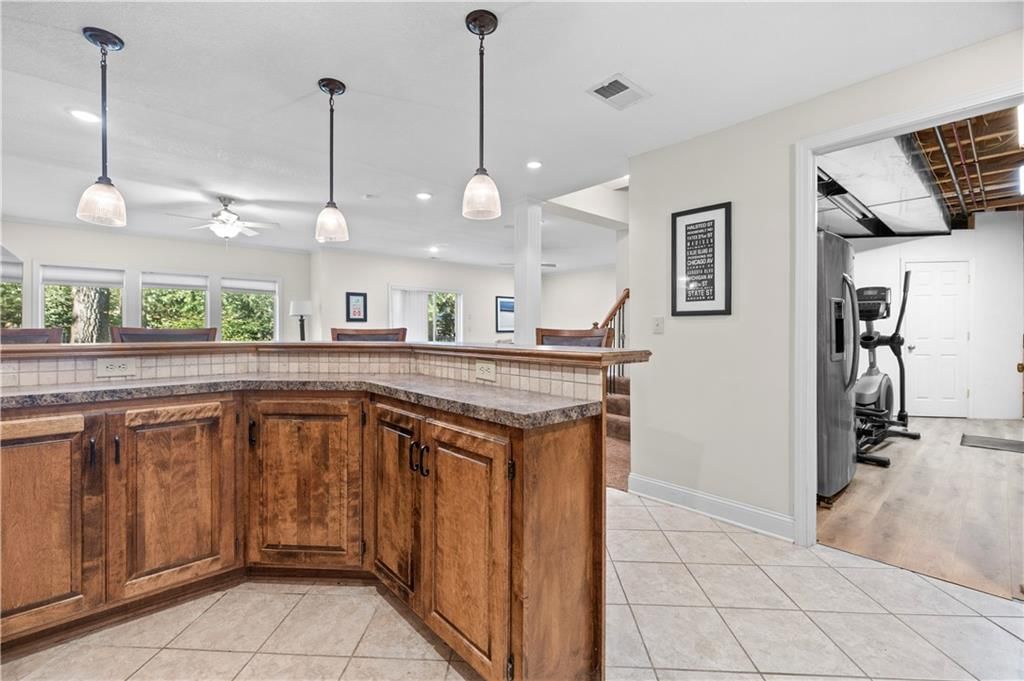 Photo 45 of 62 - 13252 Falmouth Street, Leawood, KS 66209