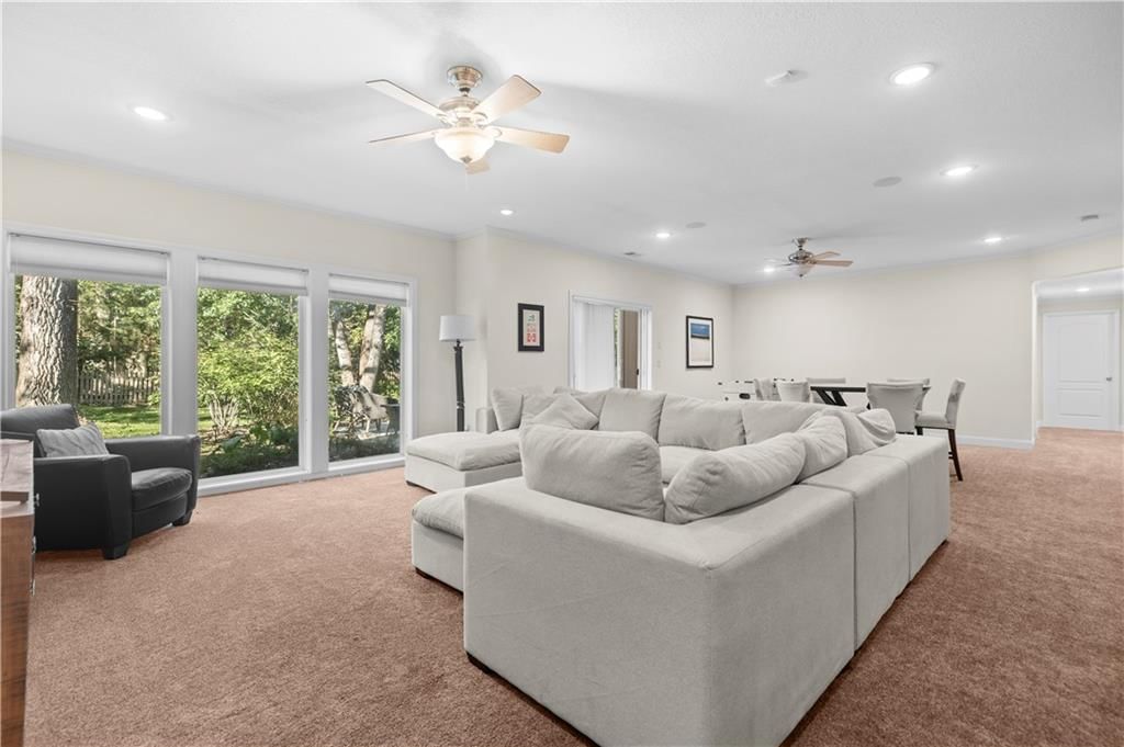 Photo 47 of 62 - 13252 Falmouth Street, Leawood, KS 66209