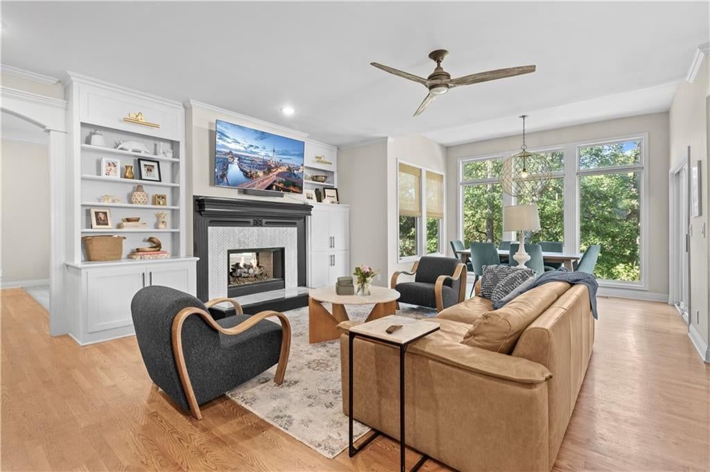 Photo 13 of 62 - 13252 Falmouth Street, Leawood, KS 66209