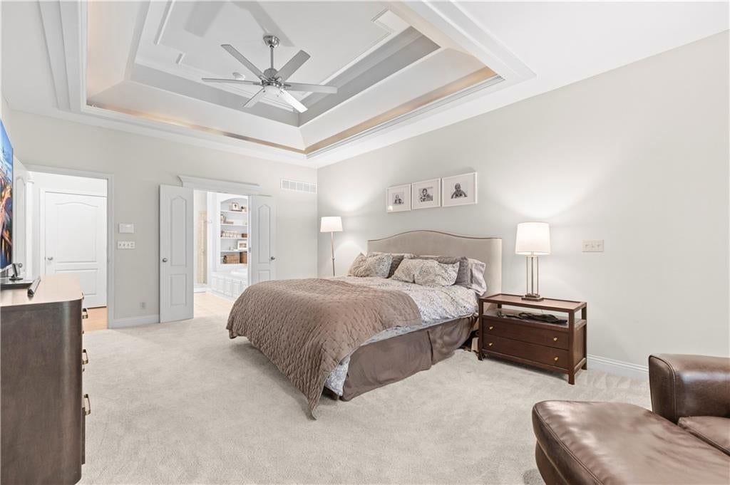 Photo 26 of 62, 13252 Falmouth Street, Leawood, KS 66209