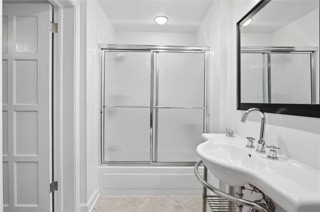 Photo 22 of 36 - 4124 Brookridge Drive, Fairway, KS 66205