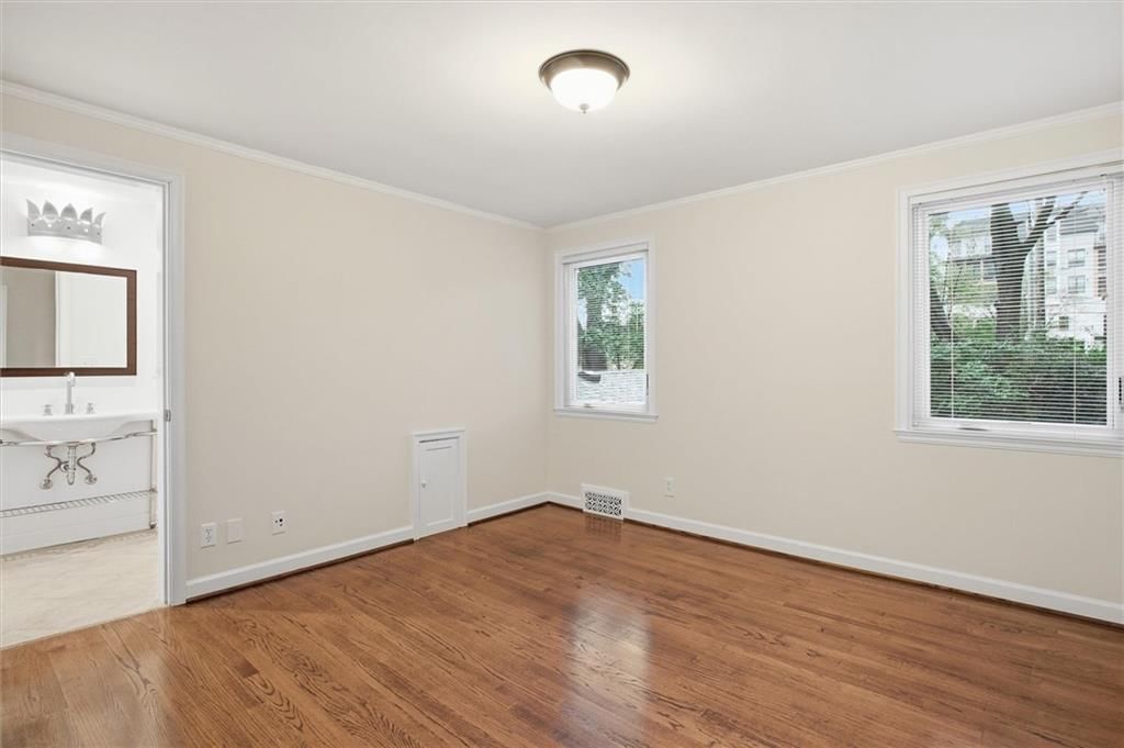 Photo 21 of 36 - 4124 Brookridge Drive, Fairway, KS 66205