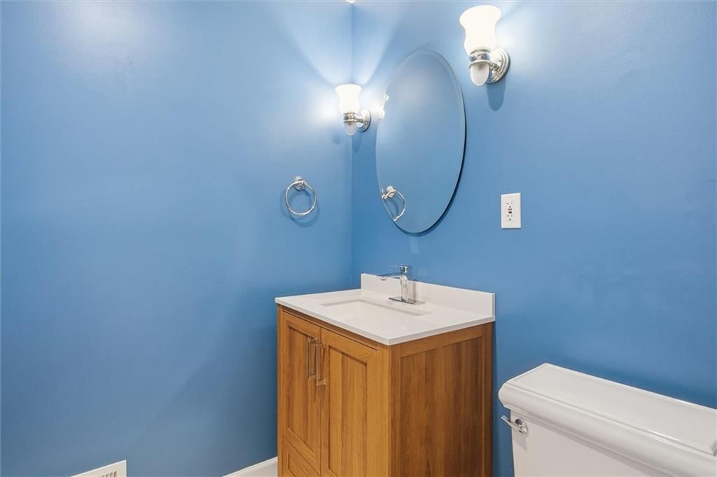 Photo 11 of 36 - 4124 Brookridge Drive, Fairway, KS 66205