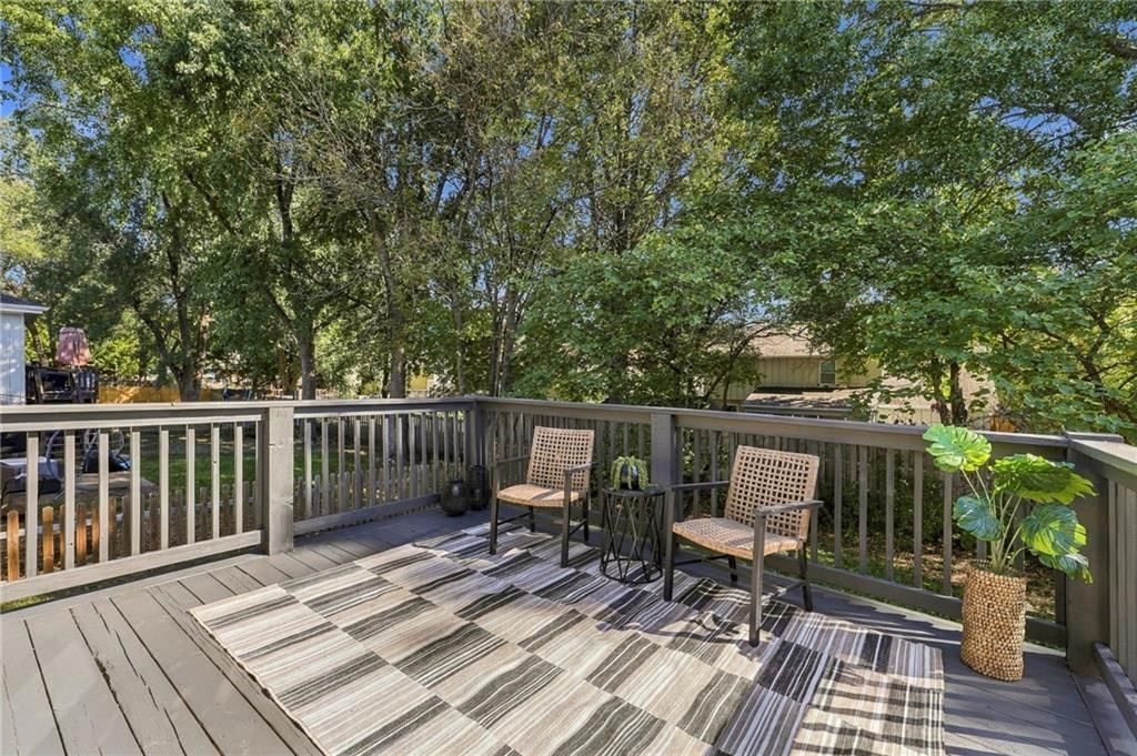 Deck at 15205 Lamar Avenue, Overland Park, KS 66223