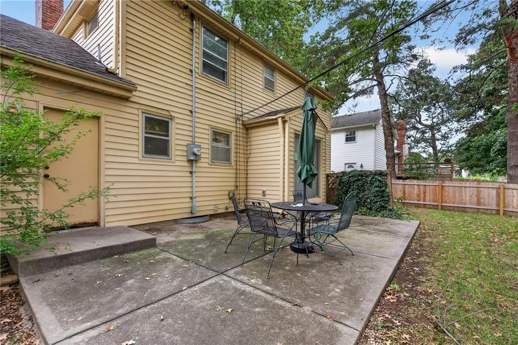 Concrete patio at 5701 W 97th Terrace, Overland Park, KS 66207