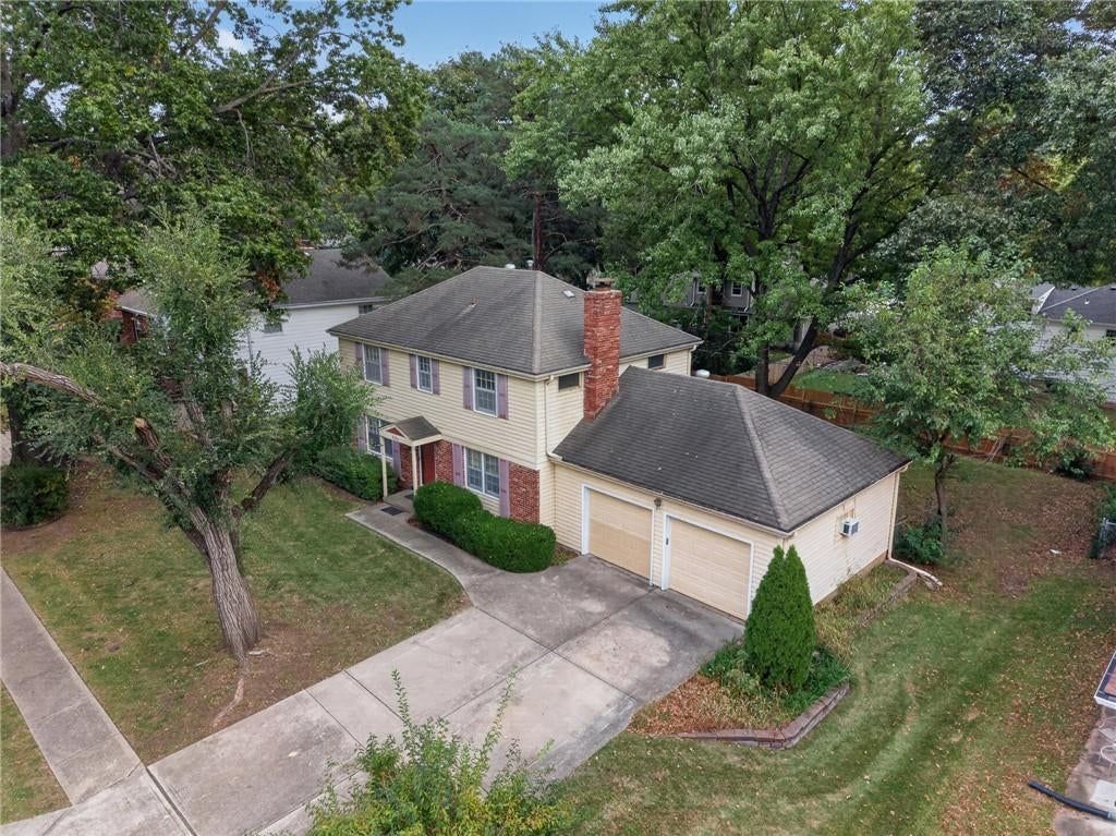 Photo 3 of 41 - 5701 W 97th Terrace, Overland Park, KS 66207