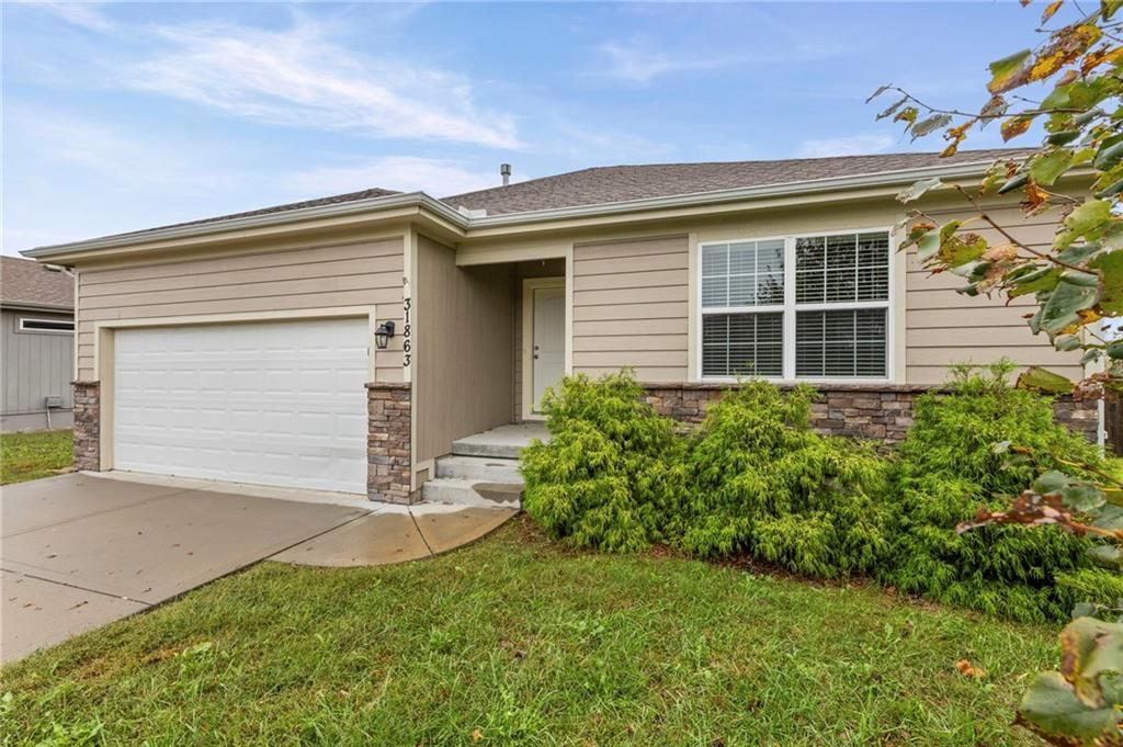 31863 W 172nd Street, Gardner, KS: listing photo 3