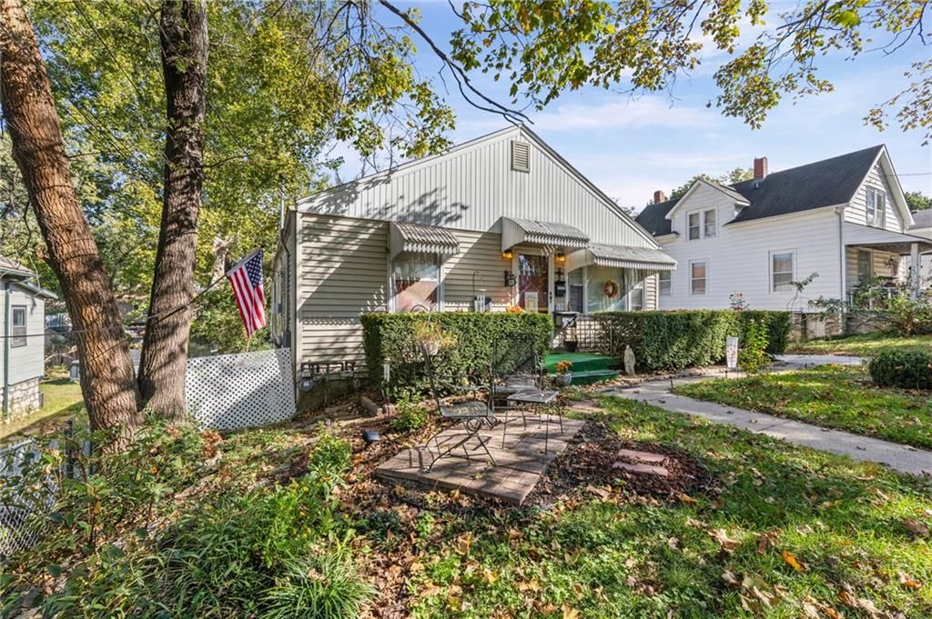 535 S Arlington Avenue, Independence, MO: listing photo 2