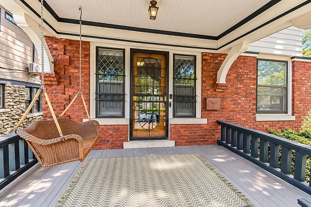 3215 Central Street, Kansas City, MO: listing photo 2