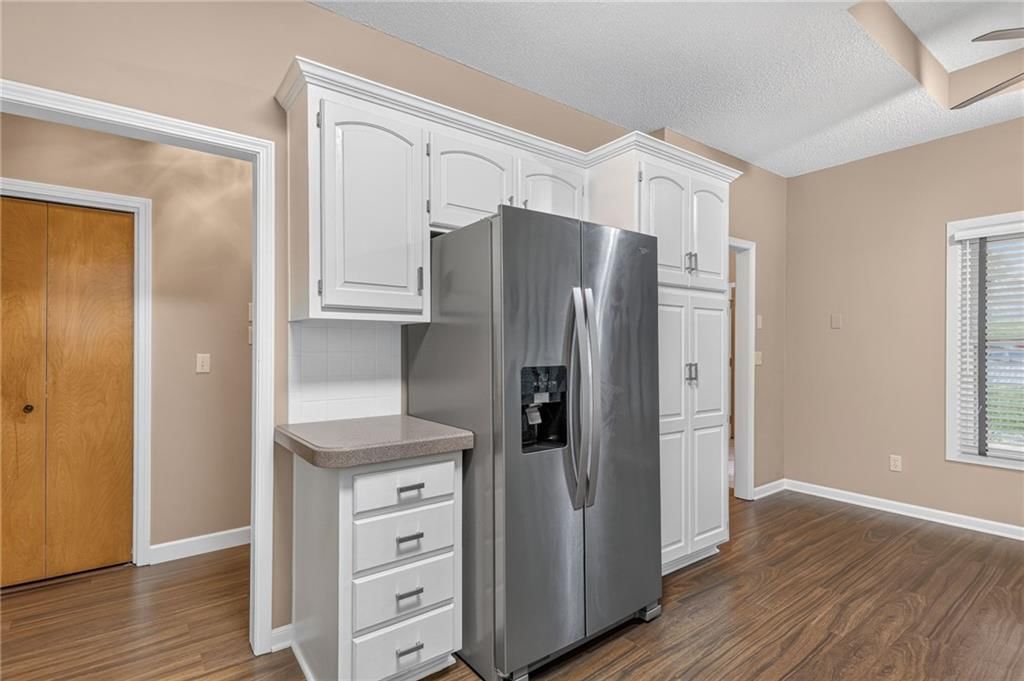 Photo 17 of 36 - 2715 NE 74th Street, Kansas City, MO 64119
