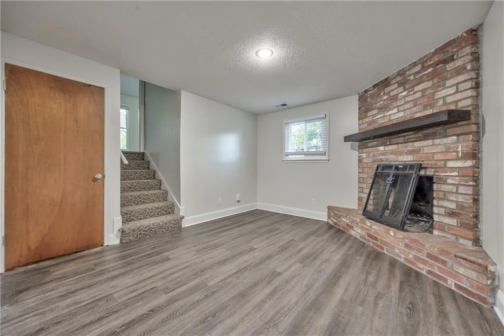 9400 W 83rd Terrace, Overland Park, KS