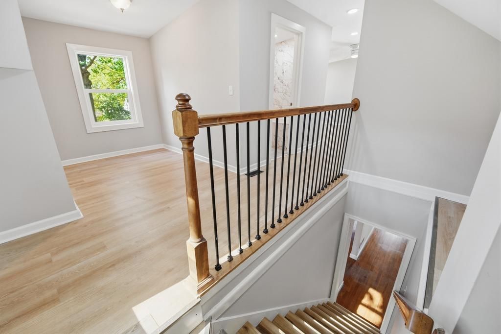 Photo 24 of 46 - 4920 Birch Street, Roeland Park, KS 66205
