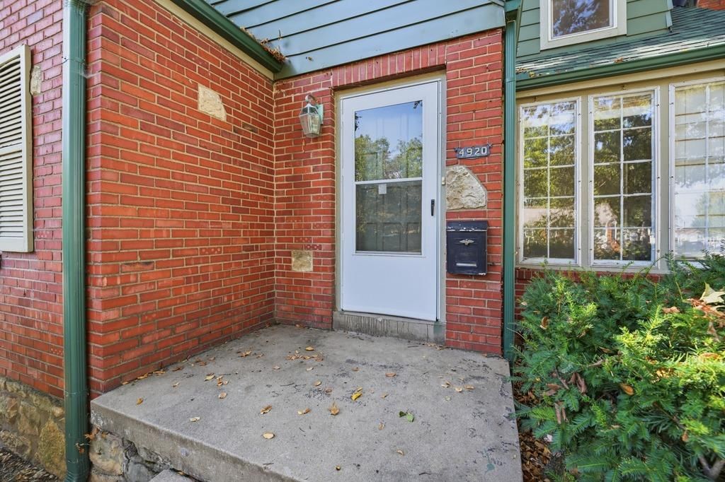 Photo 38 of 46 - 4920 Birch Street, Roeland Park, KS 66205