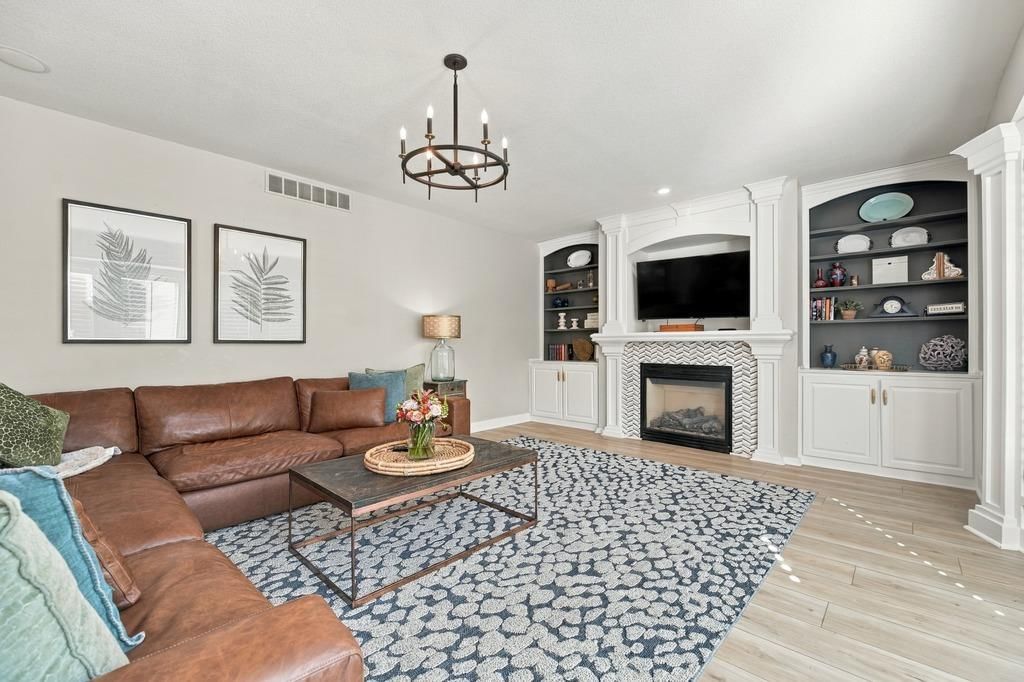 16253 Stearns Street, Overland Park, KS