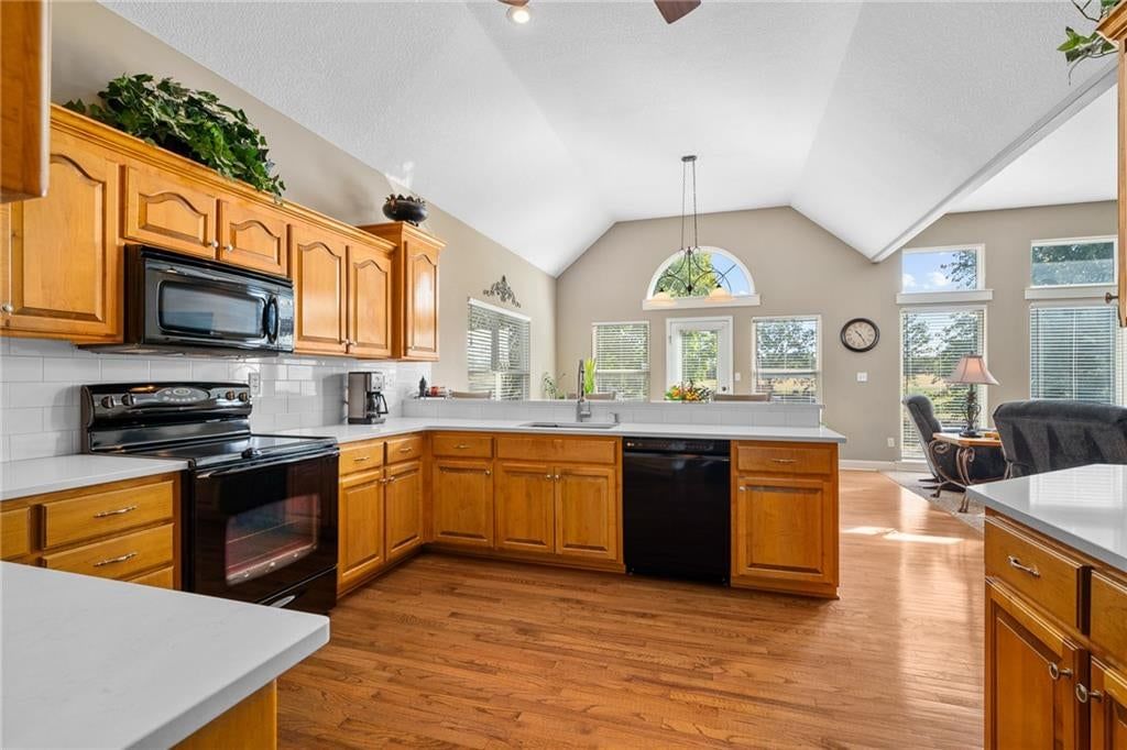 Photo 13 of 62 - 207 Peach Tree Avenue, Lone Jack, MO 64070