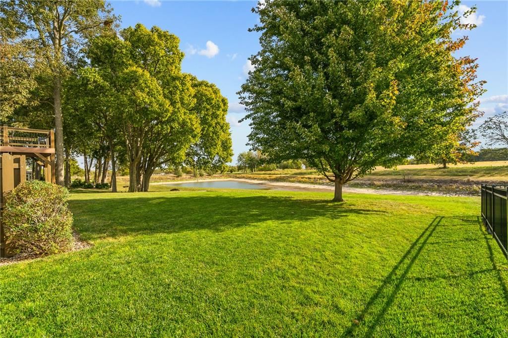 Photo 39 of 62 - 207 Peach Tree Avenue, Lone Jack, MO 64070