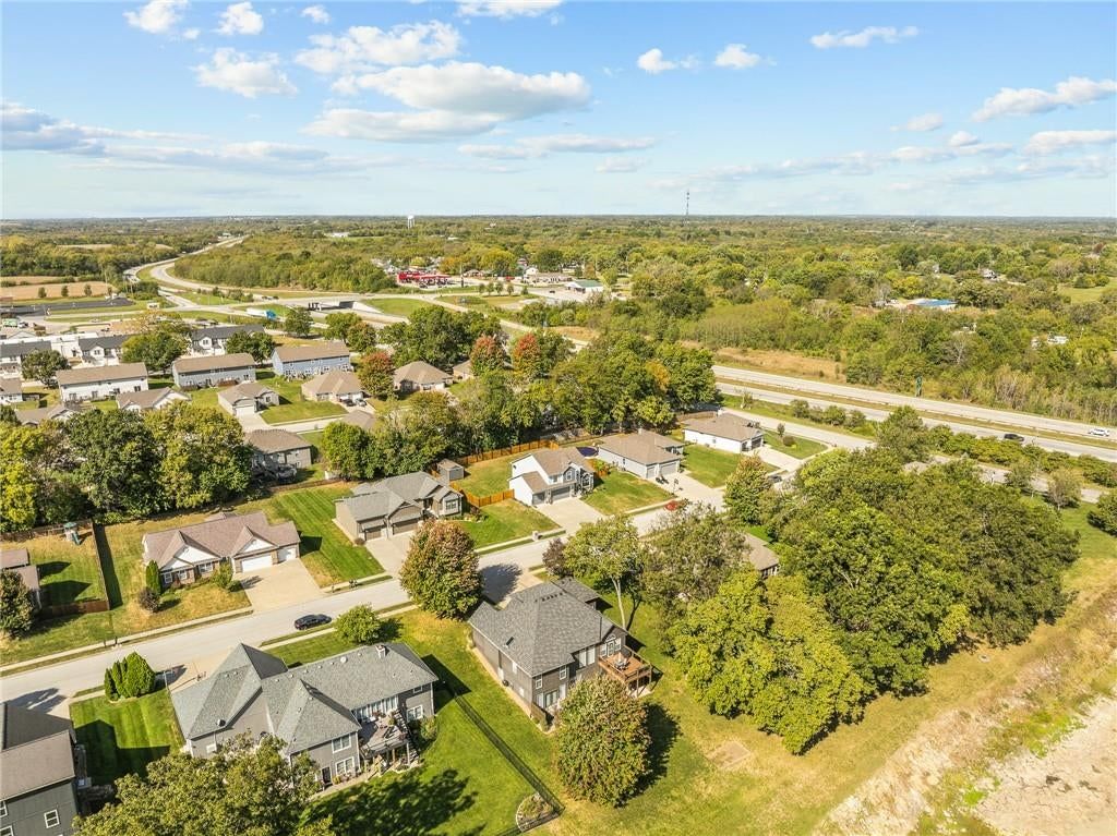 Photo 54 of 62 - 207 Peach Tree Avenue, Lone Jack, MO 64070