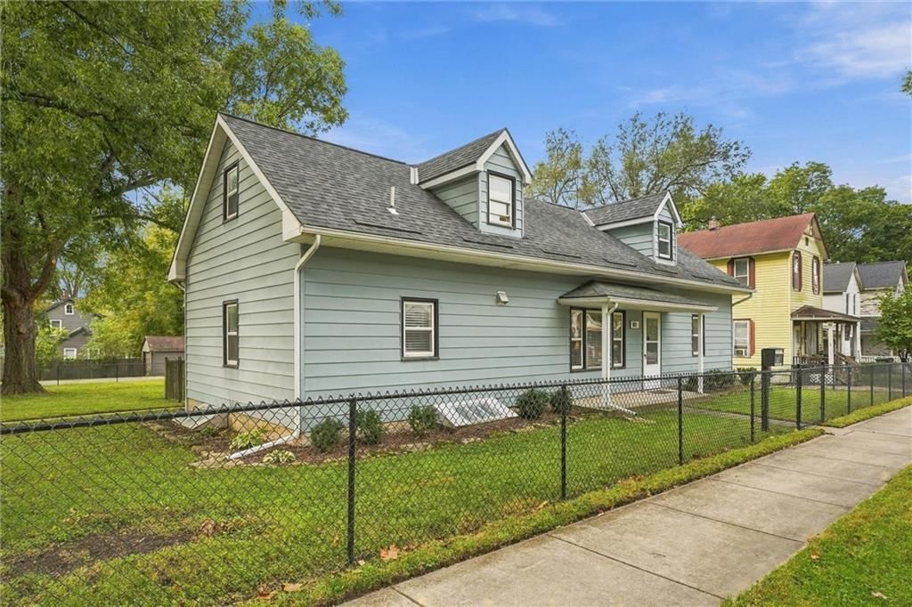 801 Osage Street, Leavenworth, KS: listing photo 3