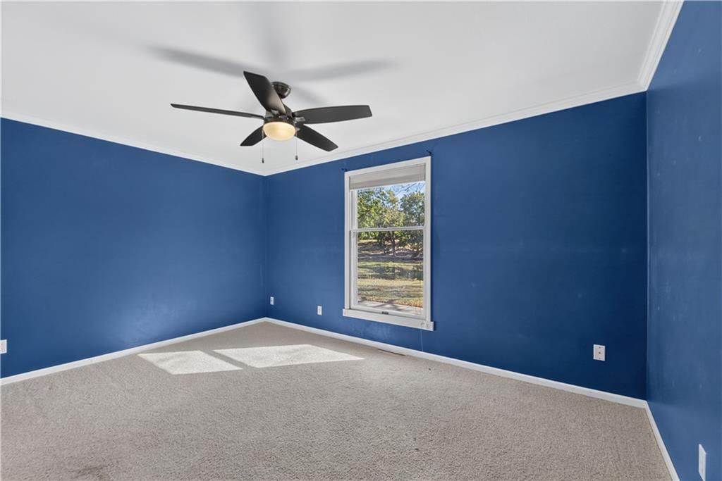 Photo 23 of 65 - 13300 W 71st Street, Shawnee, KS 66216