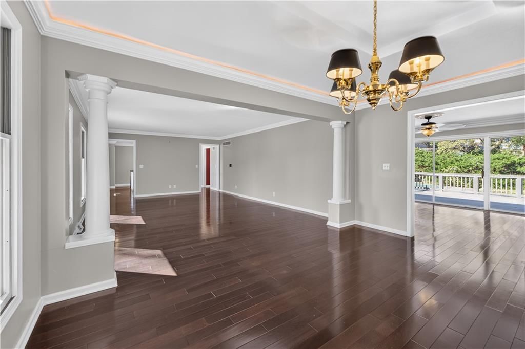 Photo 38 of 65 - 13300 W 71st Street, Shawnee, KS 66216