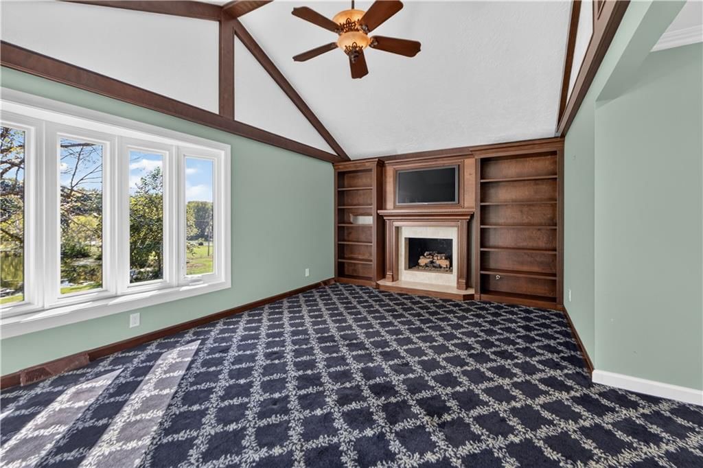 Photo 26 of 65 - 13300 W 71st Street, Shawnee, KS 66216