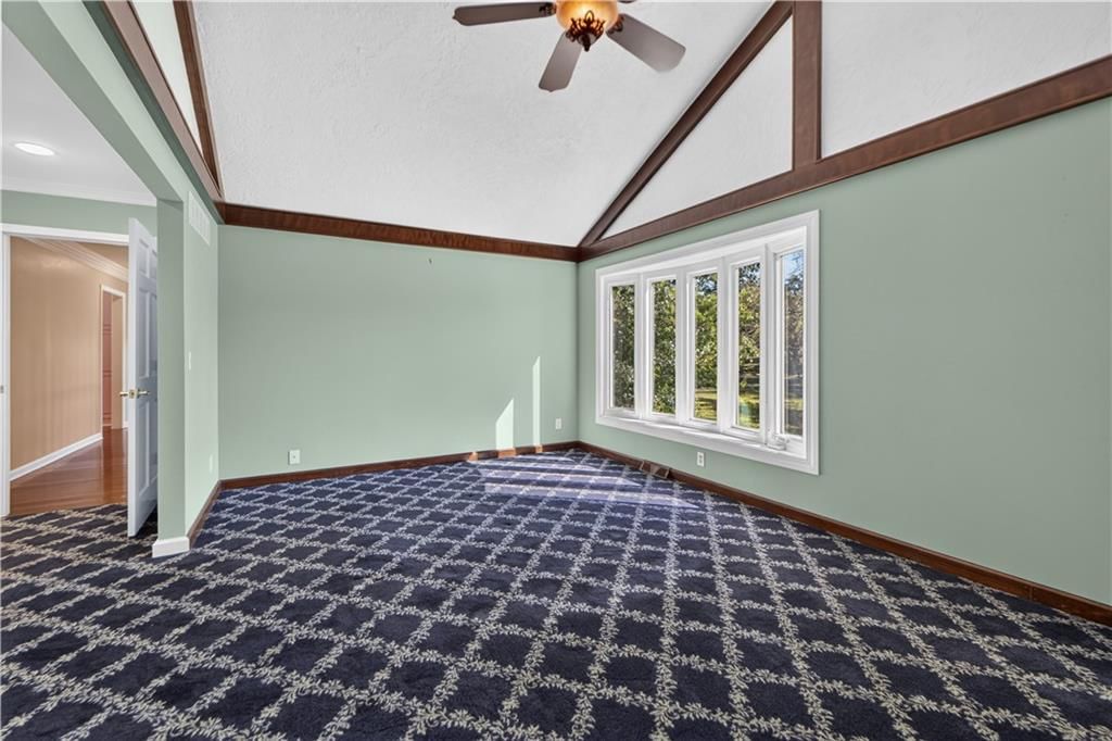 Photo 28 of 65 - 13300 W 71st Street, Shawnee, KS 66216