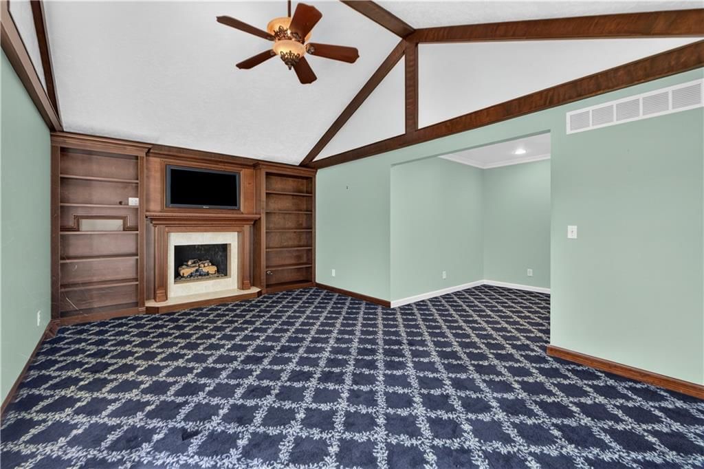 Photo 27 of 65 - 13300 W 71st Street, Shawnee, KS 66216