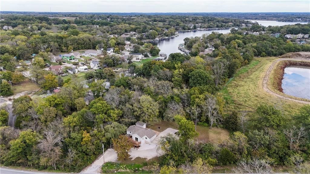 165 T Street, Lake Lotawana, MO: listing photo 2