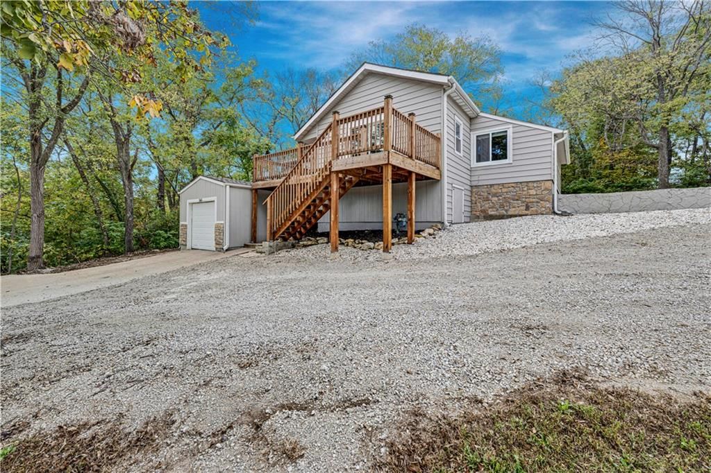 165 T Street, Lake Lotawana, MO: listing photo 3