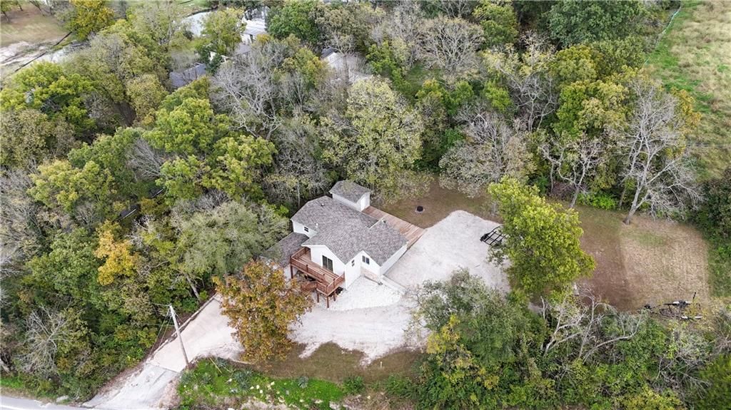 Photo 32 of 32 - 165 T Street, Lake Lotawana, MO 64086