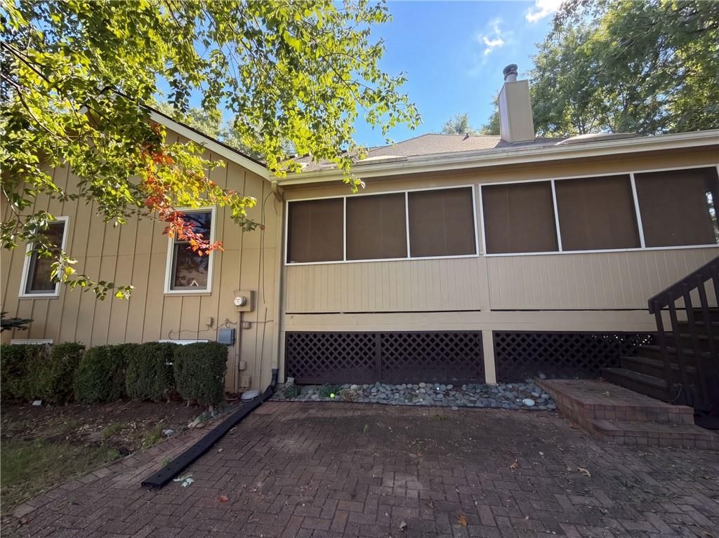 Photo 5: fenced yard, 12600 Pawnee Lane, Leawood, KS 66209